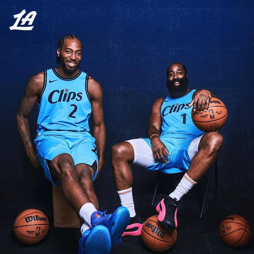 kaiyun开云-关于今夜拉齐奥备战NBA总决赛哈登新星刷新纪录表现惊艳，巴塞罗那赛前外线爆发都惊呆了的信息